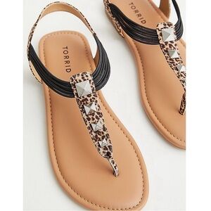 Torrid Leopard Studded T-Strap Flat Elastic Sandal Size 7 WW Wide